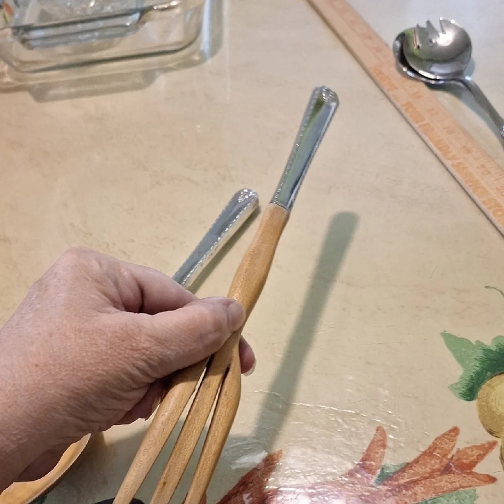 Prestige Silver and Wood Salad Fork & Spoon - Picture 7 of 11